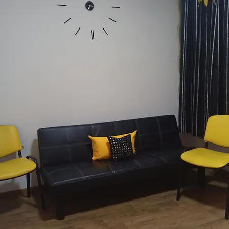 новобудова стрийська автовокзал кінг крос ашан Apartment Lviv