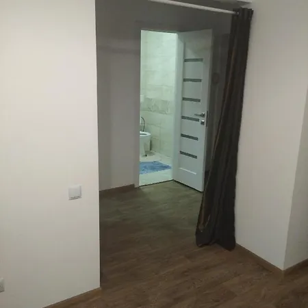 новобудова стрийська автовокзал кінг крос ашан * Lviv