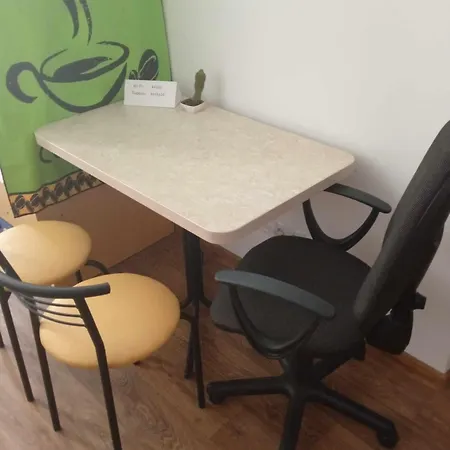 в новобудові сихів іскра зелена